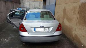 FORD Mondeo 2.0I GHIA 4p.