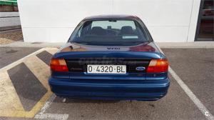 FORD Mondeo MONDEO 1.8I 16V CLX 4p.