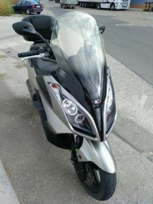 KYMCO Super Dink 125i (modelo actual) -13