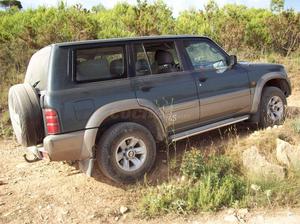 NISSAN Patrol OLargo techo alto 2 plazas Merca 5p.