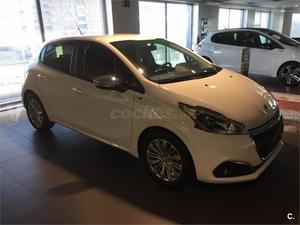 Peugeot p Style 1.6 Bluehdi 73kw 100cv 5p. -17