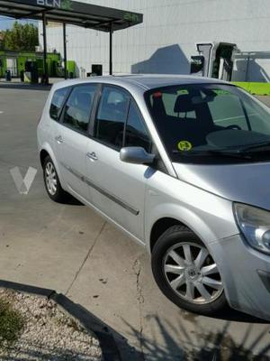 RENAULT Grand Scénic Dynamique 7 plazas 1.9dCi EU4 -08