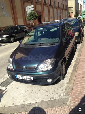 RENAULT Scenic PACK AUTHENTIQUE V 5p.