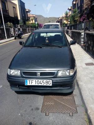 SEAT Ibiza 1.4I COLLAGE -96
