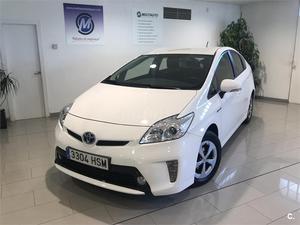 TOYOTA Prius Advance 5p.