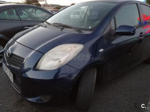 TOYOTA Yaris 1.3 VVTi Luna 5p.