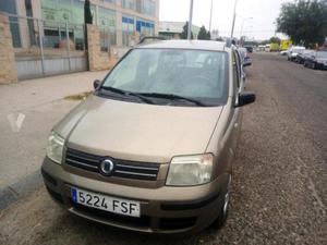 FIAT Panda v Multijet Dynamic -07