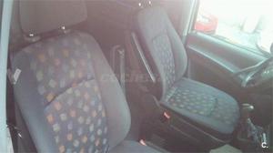 Mercedes-benz Vito 111 Cdi Combi Compacta 4p. -05