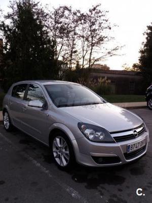 OPEL Astra 1.9 CDTi Cosmo 120 CV 5p.