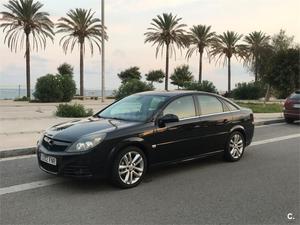 OPEL Vectra Cosmo 1.9 CDTI 16v 4p.