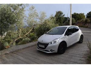 PEUGEOT 208 GTi 200cv -15