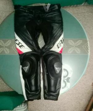 Pantalones para moto