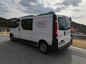 RENAULT Trafic Passenger Combi 6 27 C.Normal 2.0dCi 