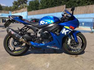 SUZUKI GSX R600 (modelo actual) -15