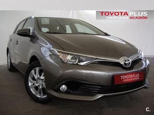 TOYOTA Auris T ACTIVE 5p.