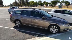 Volkswagen Passat Variant 1.6 Tdi 105 Advance Bmotion Tech