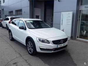 Volvo V60 Cross Country 2.4 D4 Awd Momentum Auto 5p. -15