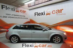 AUDI A3 Sportback 1.6 TDI 105cv Attraction 5p.