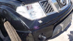 FAROS NISSAN PATHFINDER