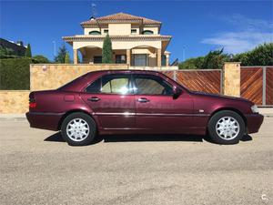 MERCEDES-BENZ Clase C C 240 ELEGANCE 4p.