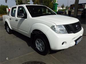 NISSAN Navara 2.5 dCi 144CV FE Doble Cabina Cab 4X4 4p.