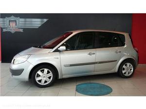 SE VENDE RENAULT SCENIC SCéNIC II 1.6 LUXE DYNAMIQUE AñO: