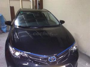 TOYOTA Auris Hybrid Active 5p.