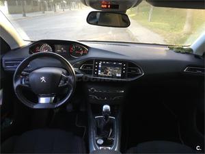 PEUGEOT P Allure 1.6 THP  velocidades 5p.