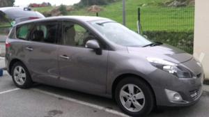 RENAULT Grand Scénic Dynamique 1.9dCi 130cv 5 plazas -10