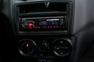 Radio coche Pionner MVH180UB