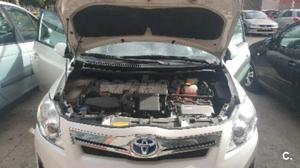 TOYOTA Auris 1.8 Hibrido Active 5p.