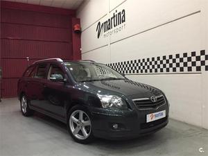 TOYOTA Avensis 2.2 D4D Executive Wagon 5p.