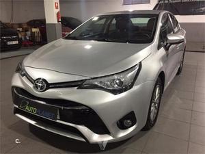 Toyota Avensis d Business 4p. -16