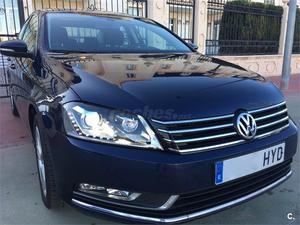 VOLKSWAGEN Passat 2.0 TDI 140cv Exclusive BMT 4p.