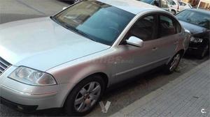 Volkswagen Passat 1.9 Tdi 130cv Highline 4p. -01