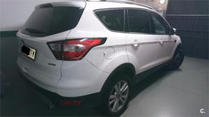 FORD Kuga 1.5 EcoBoost 150 ASS 4x2 Business 5p.
