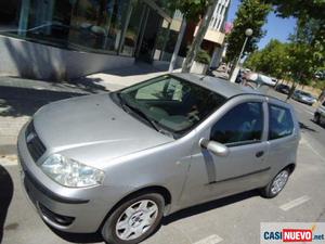 Fiat punto 1.3mjt 16v active '03 de segunda mano