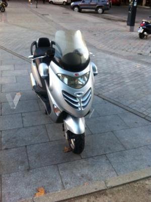 KYMCO Grand Dink 