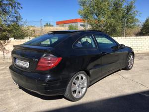 MERCEDES-BENZ Clase C C 220 CDI Sportcoupe -02