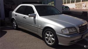 MERCEDES-BENZ Clase C C 240 ELEGANCE 4p.