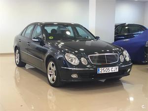 MERCEDES-BENZ Clase E E 500 AVANTGARDE AUTO 4p.