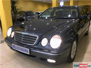 Mercedes e 240 elegance/nac/1dueño/auto/libro rev/clima