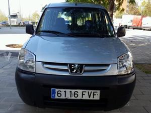 PEUGEOT Partner 1.6 HDi Combi Plus -07