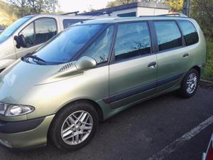 RENAULT Espace EXPRESSION 2.2DCI -01