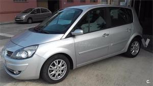 Renault Scenic Expression v 110cv 5p. -09