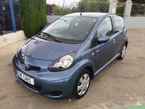 TOYOTA Aygo 1.0 VVTi Blue 5p.