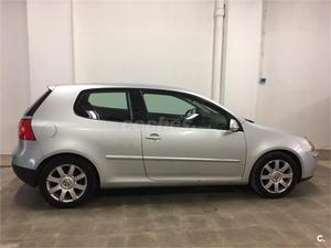 VOLKSWAGEN Golf 1.6 FSI Sportline 3p.