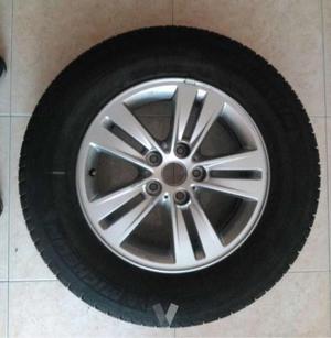 rueda kia sportage con llanta original