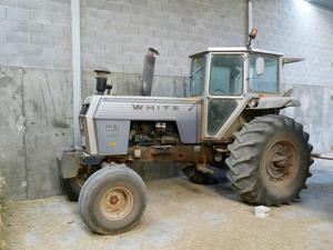 tractor marca White