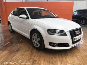 AUDI A3 1.6 TDI E 105CV ATTRACTION - MADRID - (MADRID)